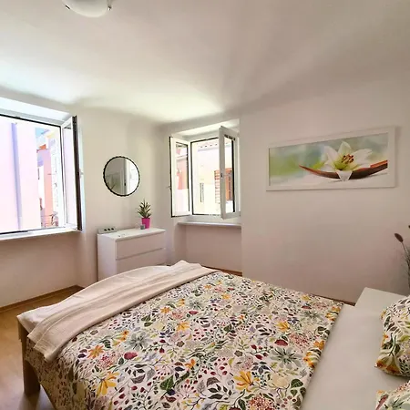 Bonazza Apartmán *